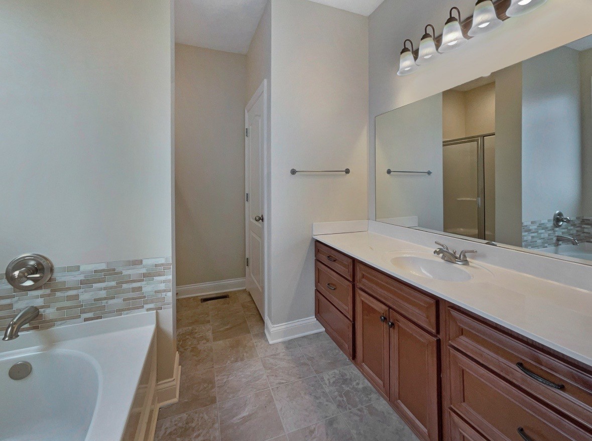 304 Sea Biscuit Dr Gallatin, TN 37066