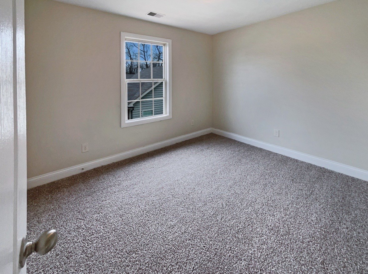 304 Sea Biscuit Dr Gallatin, TN 37066
