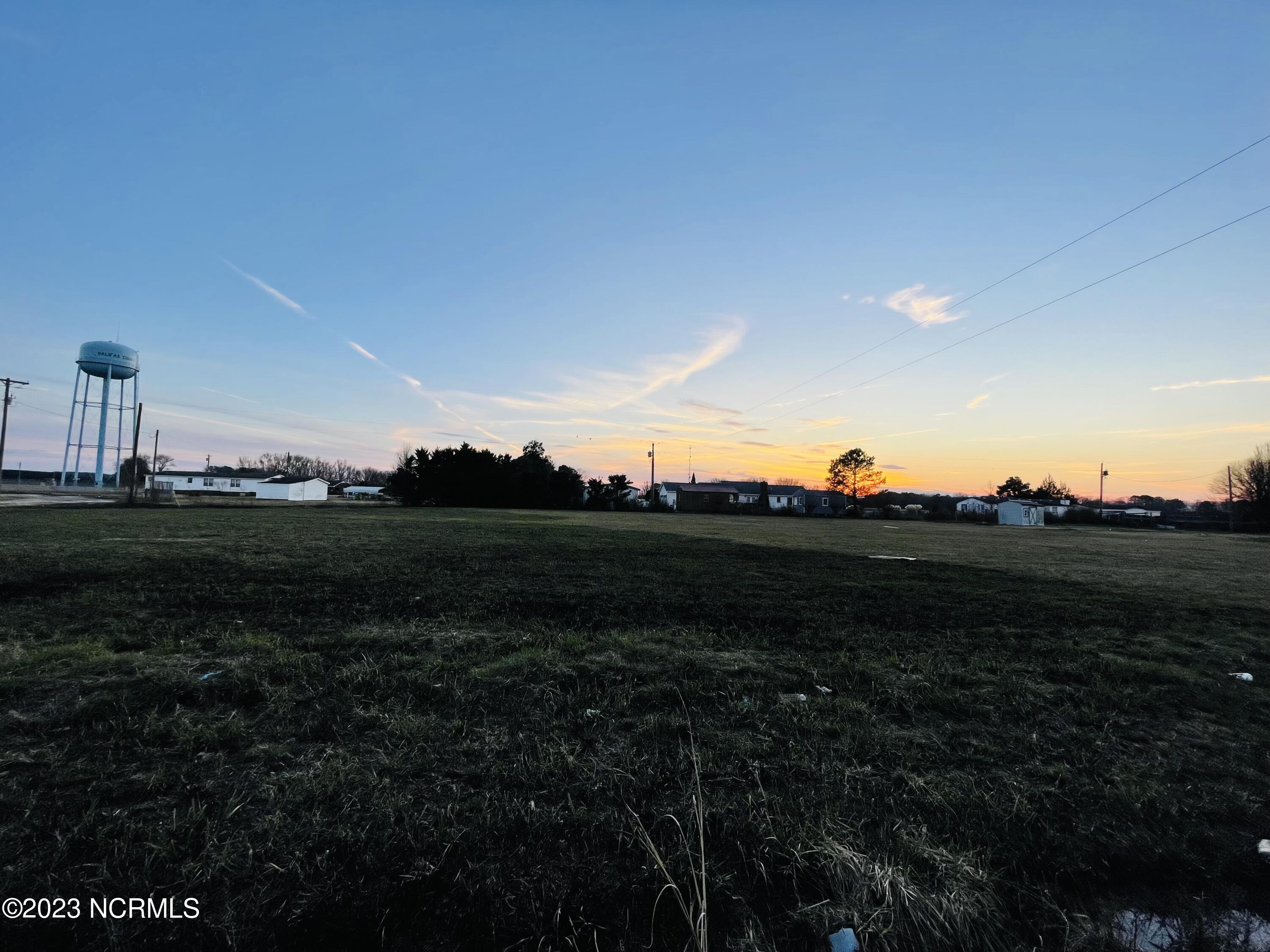 15 & 15a Brooks Road