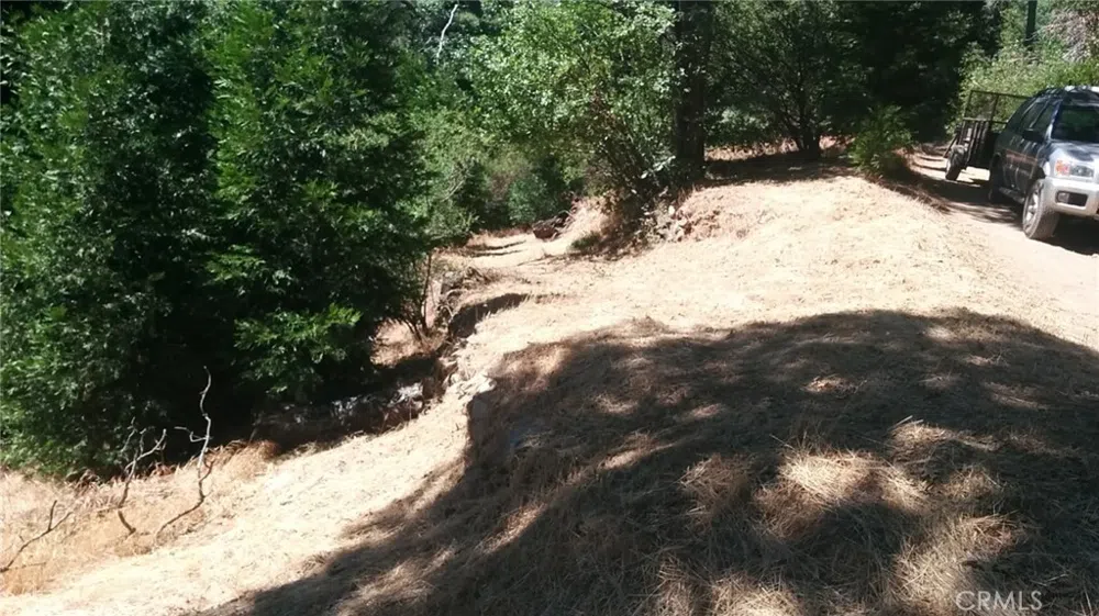 787 Burnt Cedarpines Park, CA 92322