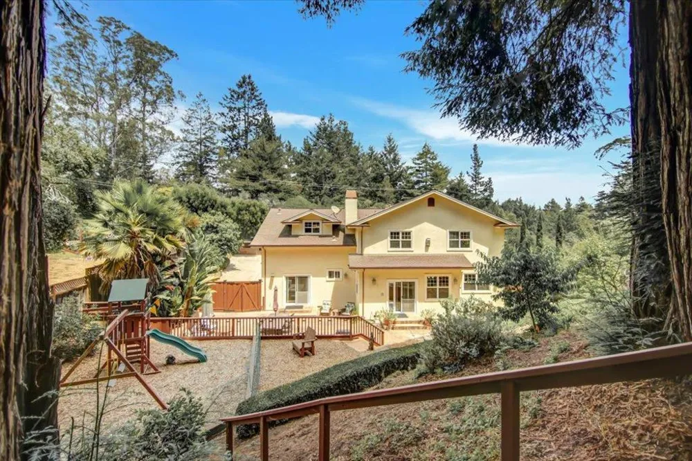 839 Calabasas Road Watsonville, CA 95076