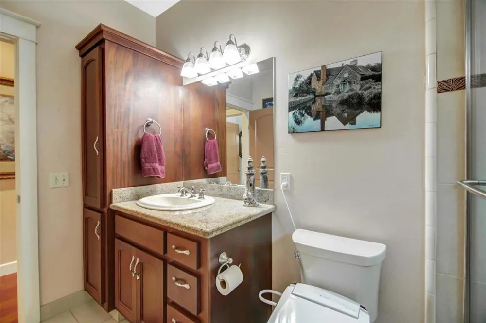 839 Calabasas Road Watsonville, CA 95076