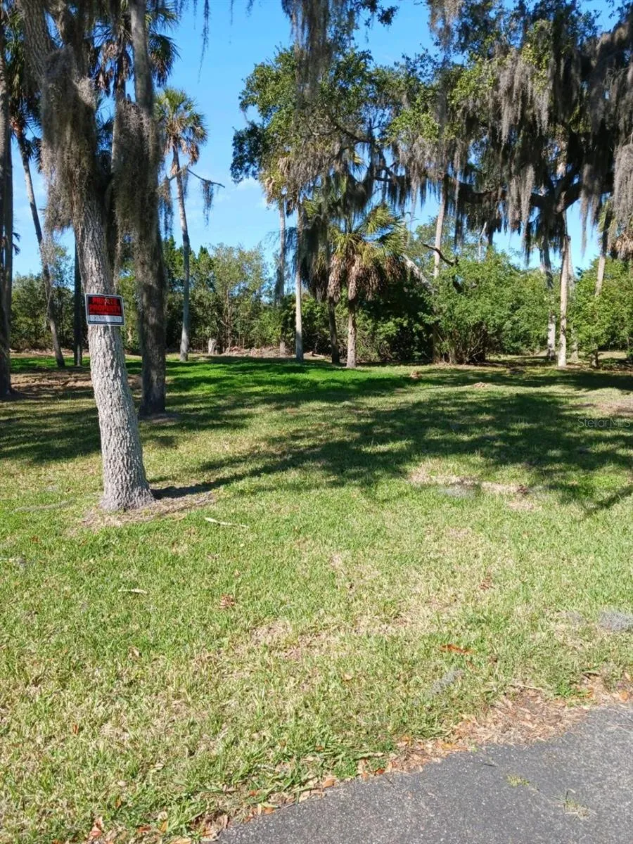 5353 TROPICAL WOODS COURT Port Richey, FL 34668
