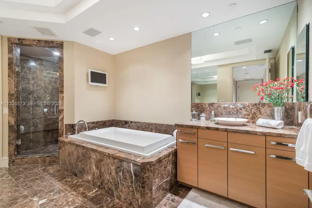 10295 Collins Ave #1202 Bal Harbour, FL 33154