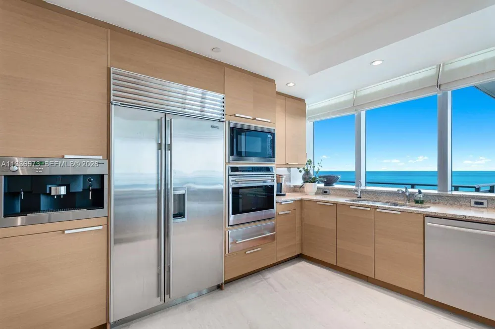 10295 Collins Ave #1202 Bal Harbour, FL 33154