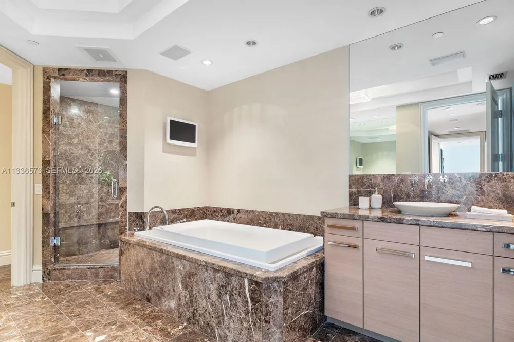 10295 Collins Ave #1202 Bal Harbour, FL 33154