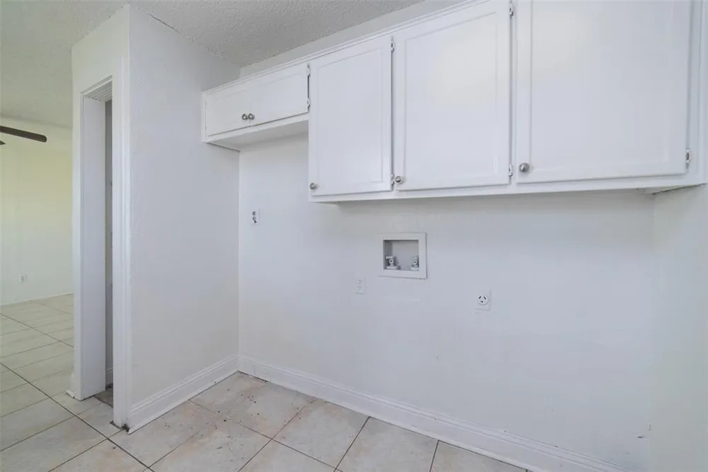 3844 Waldorf Street Fort Worth, TX 76119
