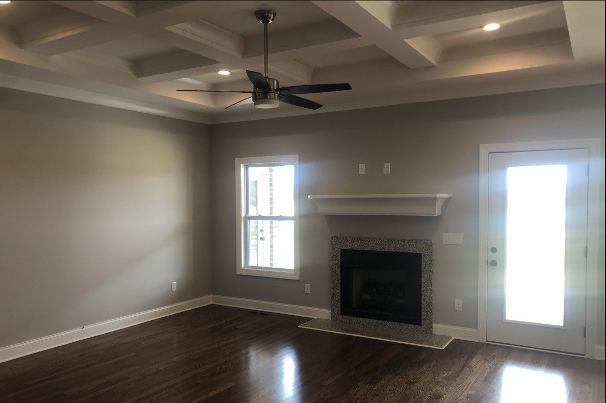 1020 Harness Cir Gallatin, TN 37066