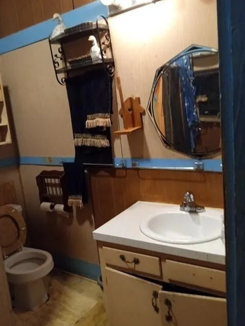 1326 S Walnut Street Sherman, TX 75090