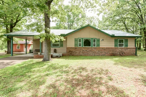15152 N Highway 82