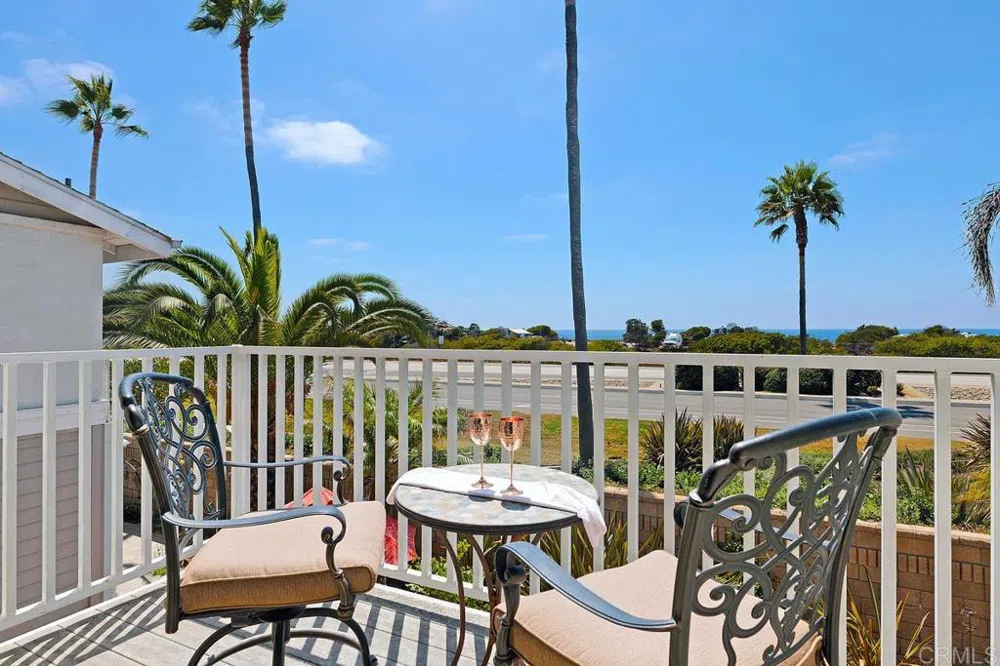 6963 Tradewinds Drive Carlsbad, CA 92011