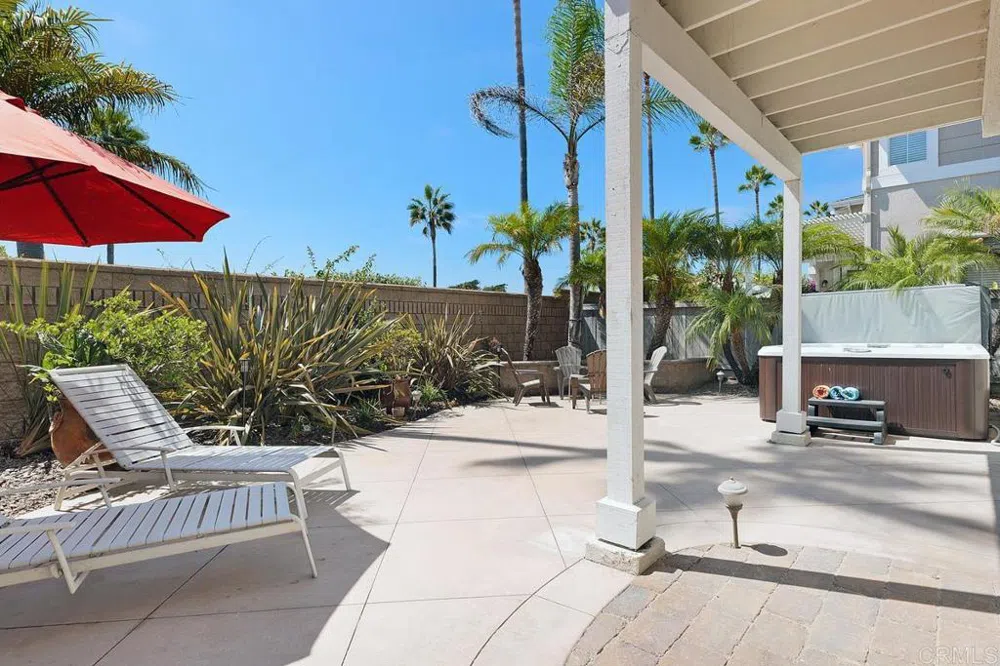 6963 Tradewinds Drive Carlsbad, CA 92011
