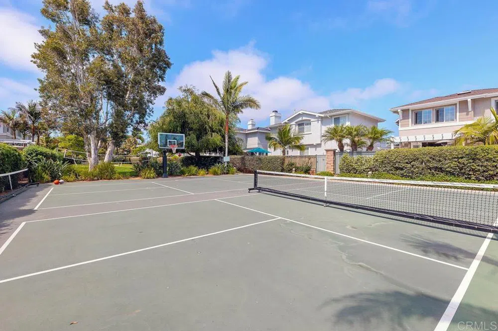6963 Tradewinds Drive Carlsbad, CA 92011