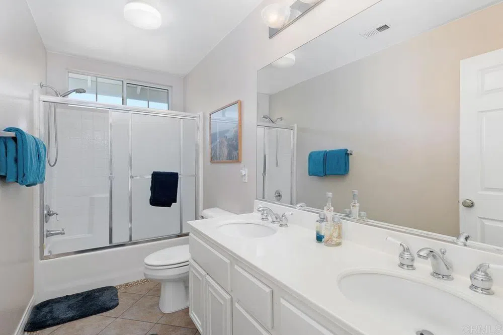 6963 Tradewinds Drive Carlsbad, CA 92011