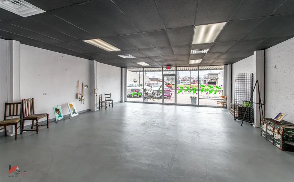 126 W Louisiana Avenue Vivian, LA 71082