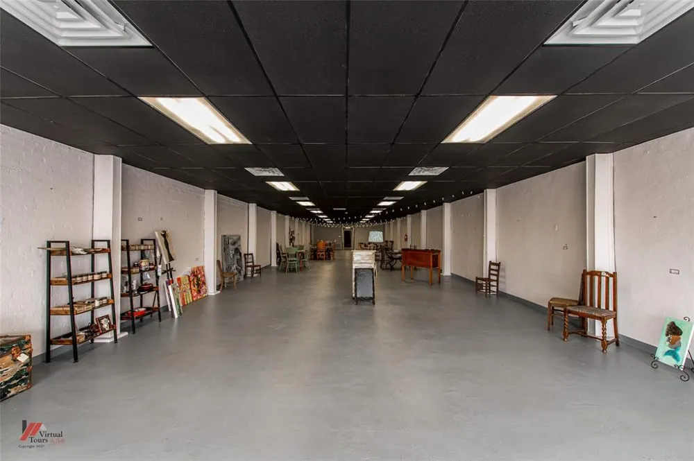 126 W Louisiana Avenue Vivian, LA 71082