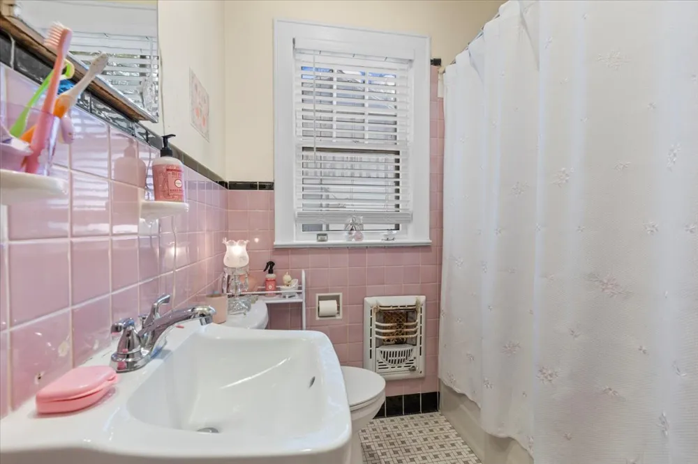 1509 Parkway Austin, TX 78703