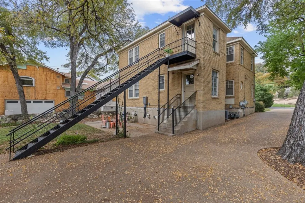 1509 Parkway Austin, TX 78703
