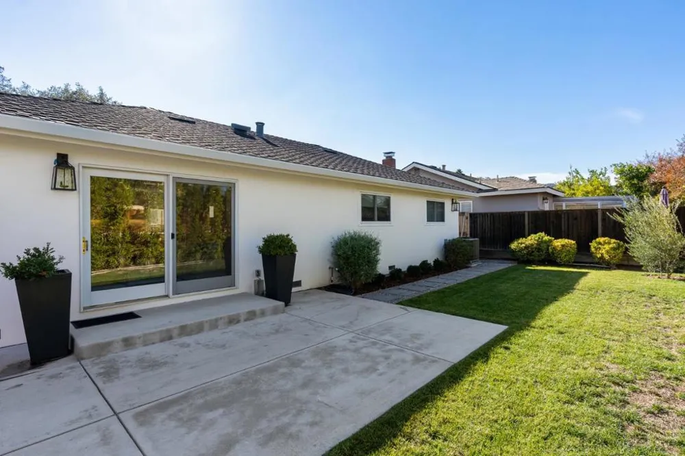 1641 Hyacinth Lane San Jose, CA 95124