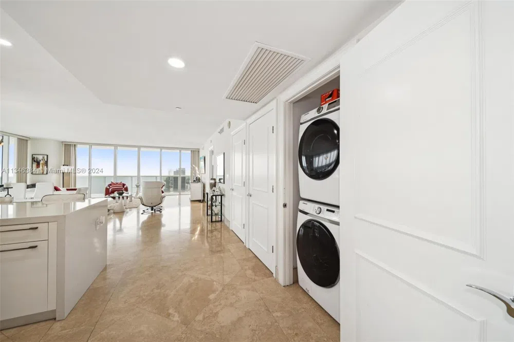 1830 S Ocean Dr #4602 Hallandale Beach, FL 33009