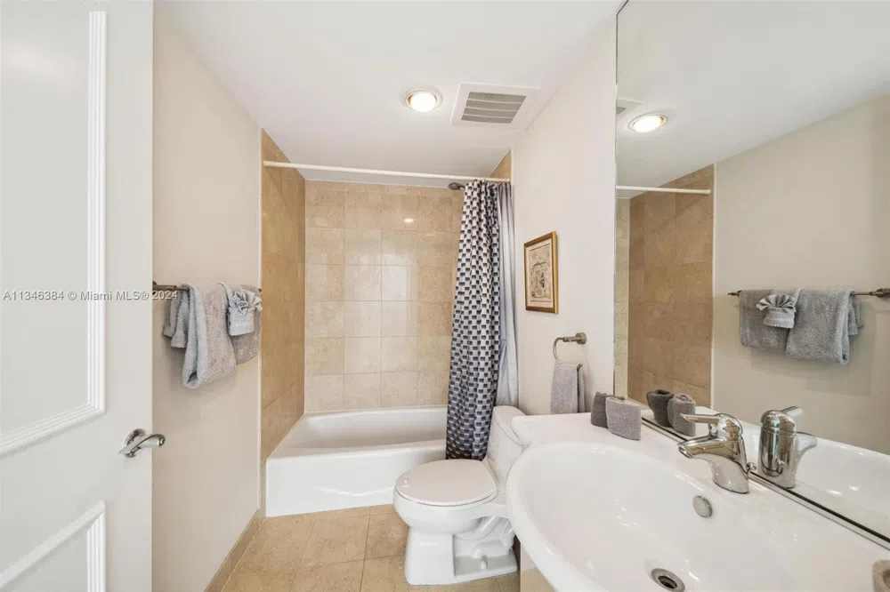 1830 S Ocean Dr #4602 Hallandale Beach, FL 33009
