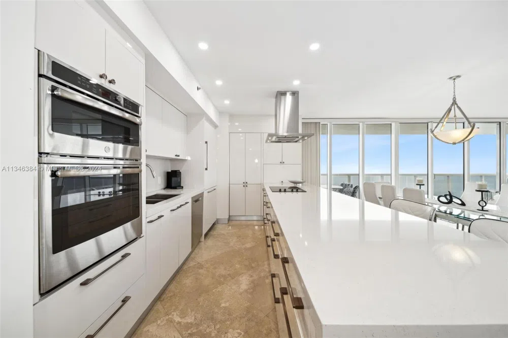 1830 S Ocean Dr #4602 Hallandale Beach, FL 33009