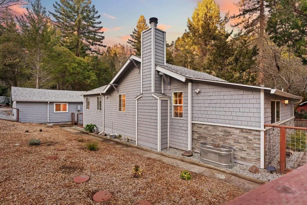 564 Hillcrest Drive Felton, CA 95018