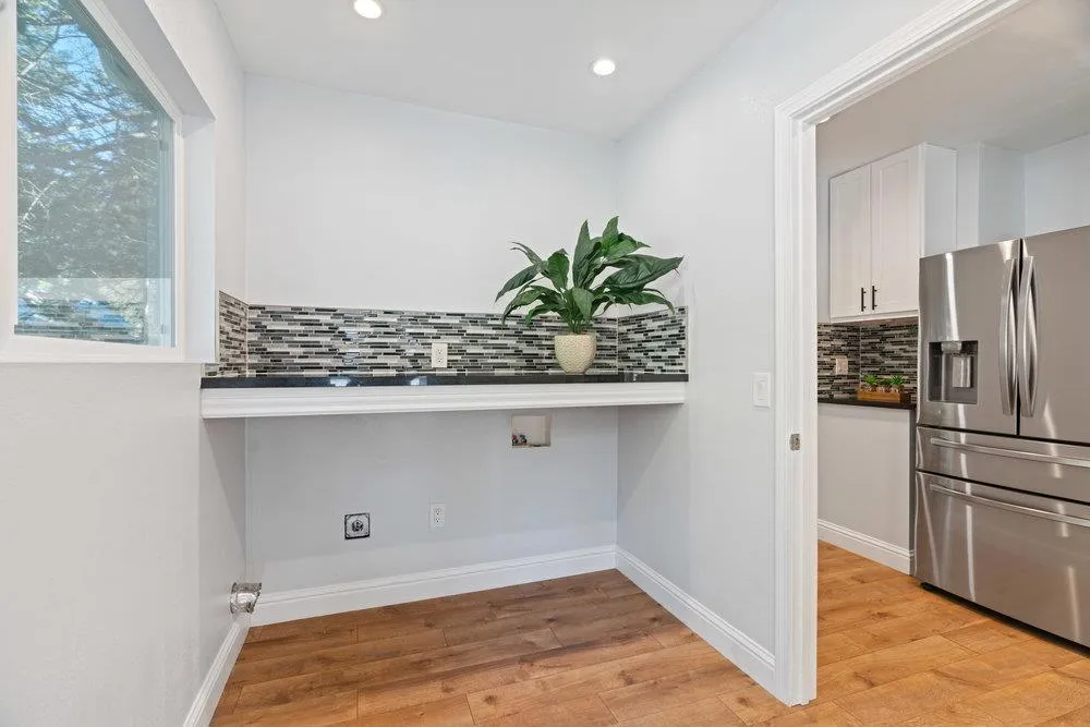 564 Hillcrest Drive Felton, CA 95018