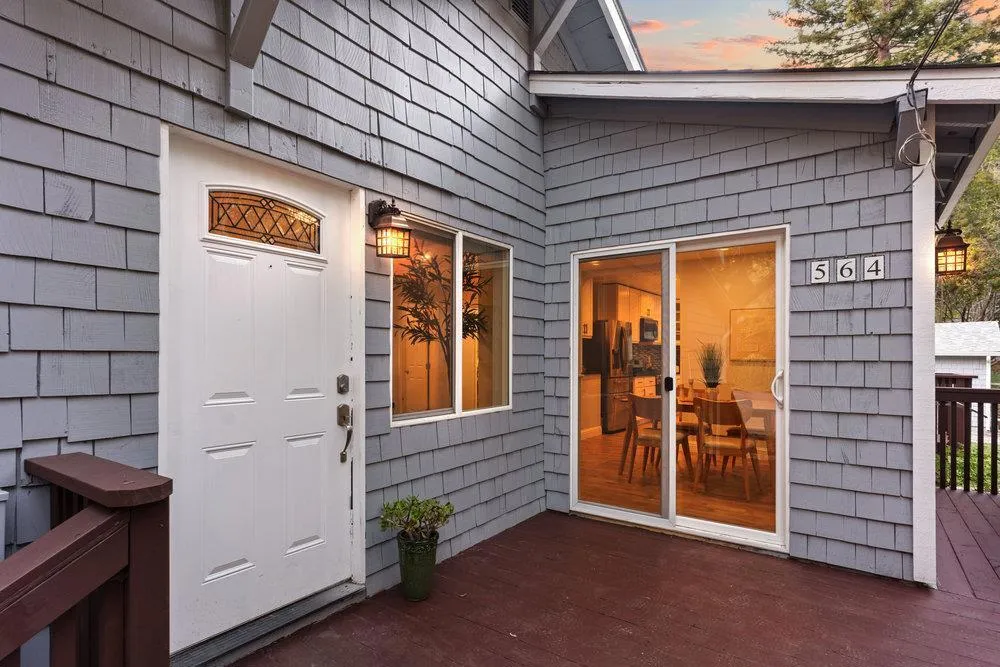 564 Hillcrest Drive Felton, CA 95018