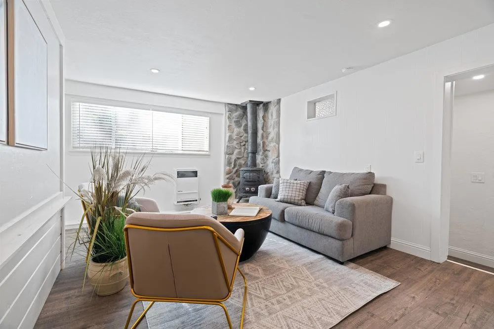 564 Hillcrest Drive Felton, CA 95018