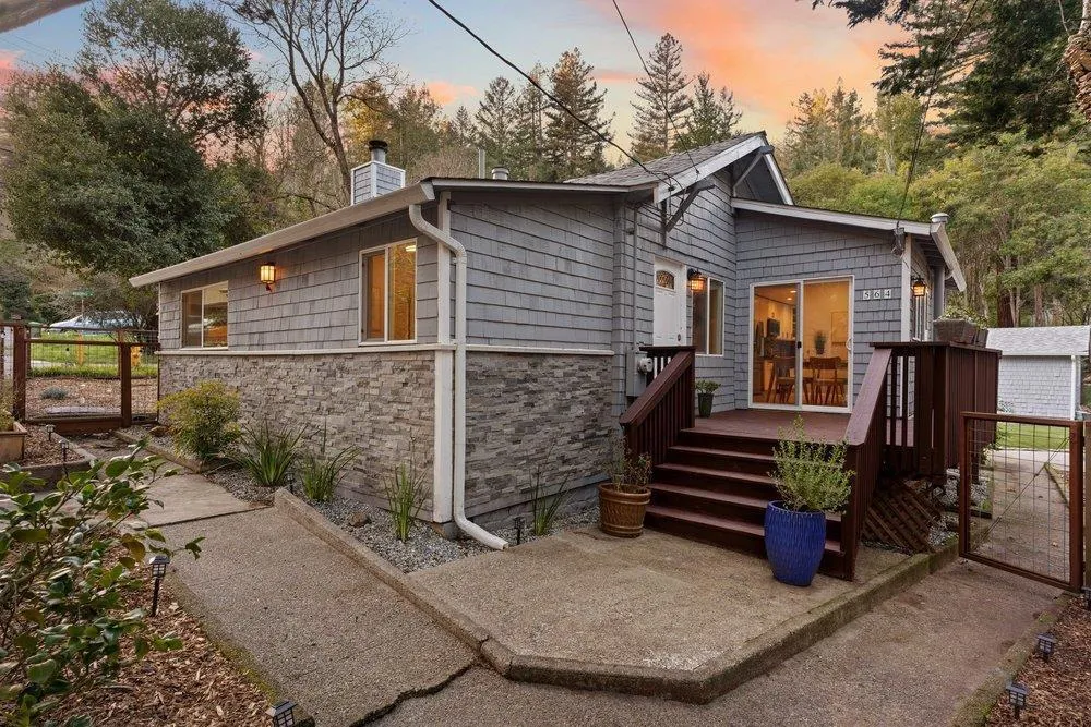 564 Hillcrest Drive Felton, CA 95018