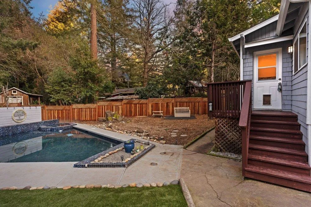 564 Hillcrest Drive Felton, CA 95018