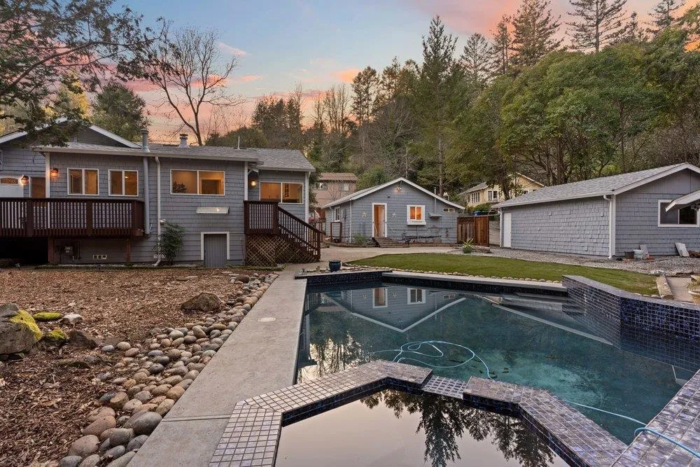 564 Hillcrest Drive Felton, CA 95018