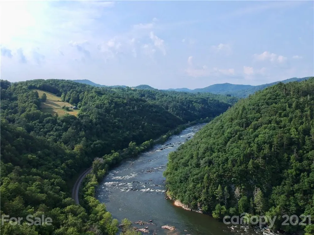 141 River Club Trail #8 Marshall, NC 28753