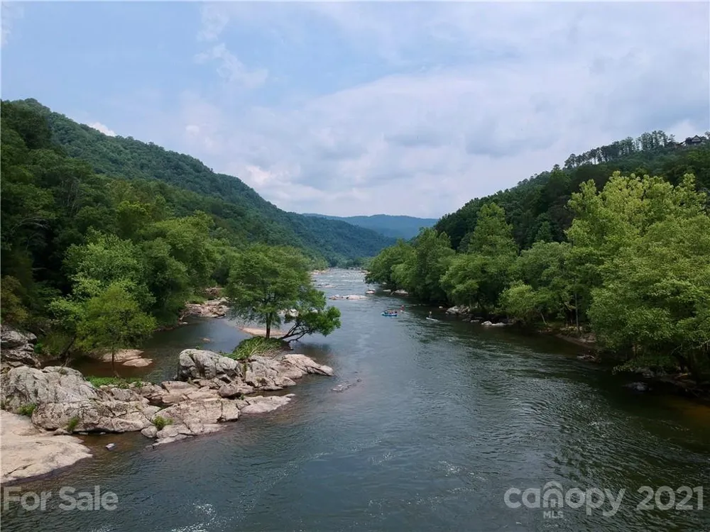 141 River Club Trail #8 Marshall, NC 28753