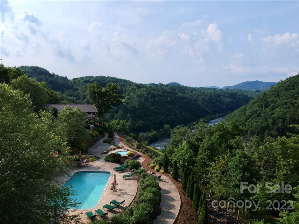 921 Wild River Run #33 Marshall, NC 28753