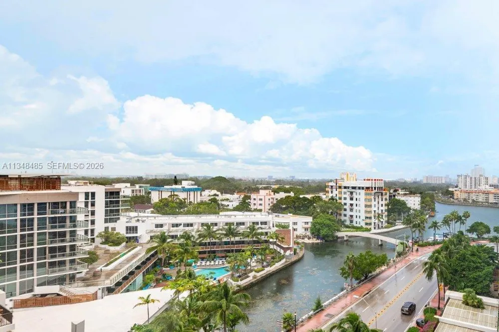 2301 Collins Ave #927 Miami Beach, FL 33139