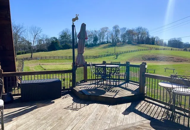 11528 Dodson Branch Hwy Gainesboro, TN 38562