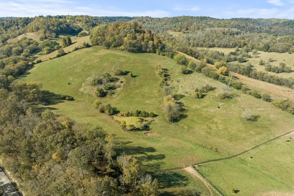 11528 Dodson Branch Hwy Gainesboro, TN 38562