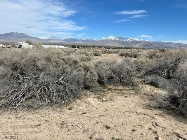 2181 S Galaxy Street Pahrump, NV 89048