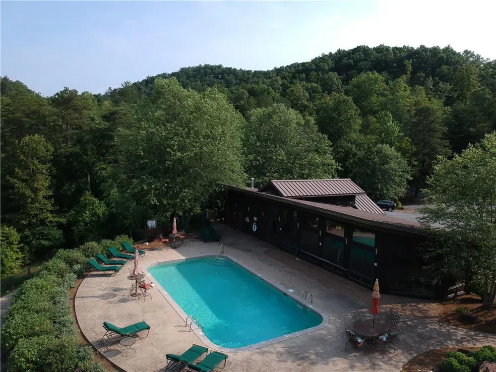 305 Raccoon Run #25 Marshall, NC 28753