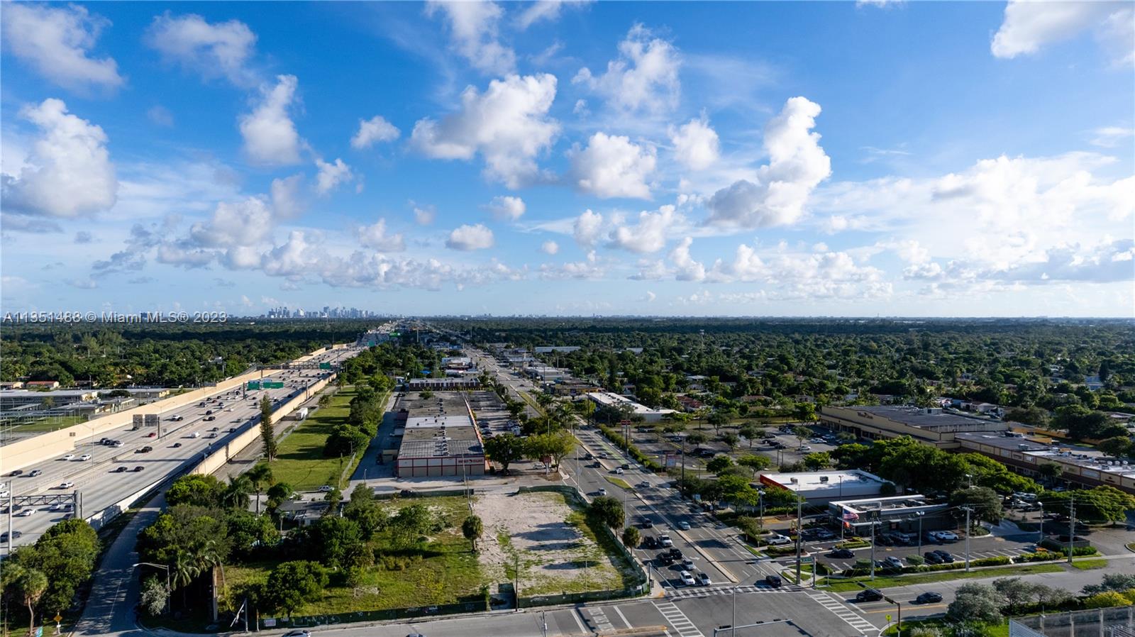 665 NW 151st St Miami, FL 33169