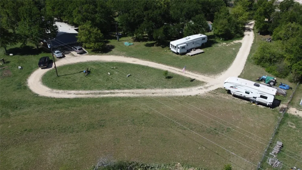 240 County Road 344 Jarrell, TX 76537