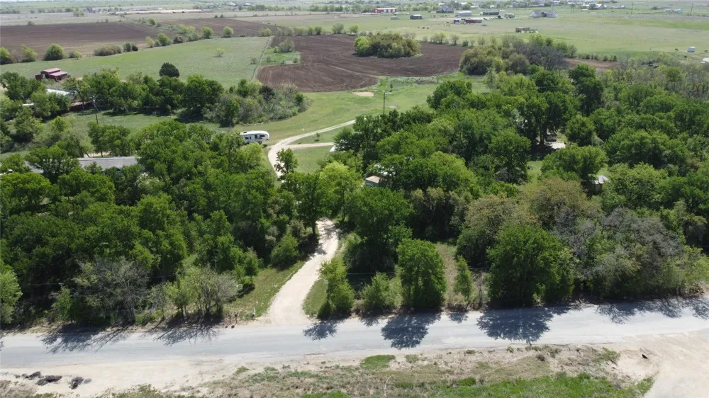 240 County Road 344 Jarrell, TX 76537