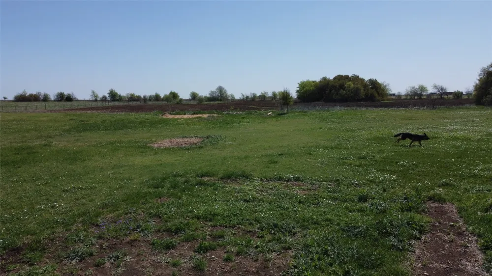 240 County Road 344 Jarrell, TX 76537