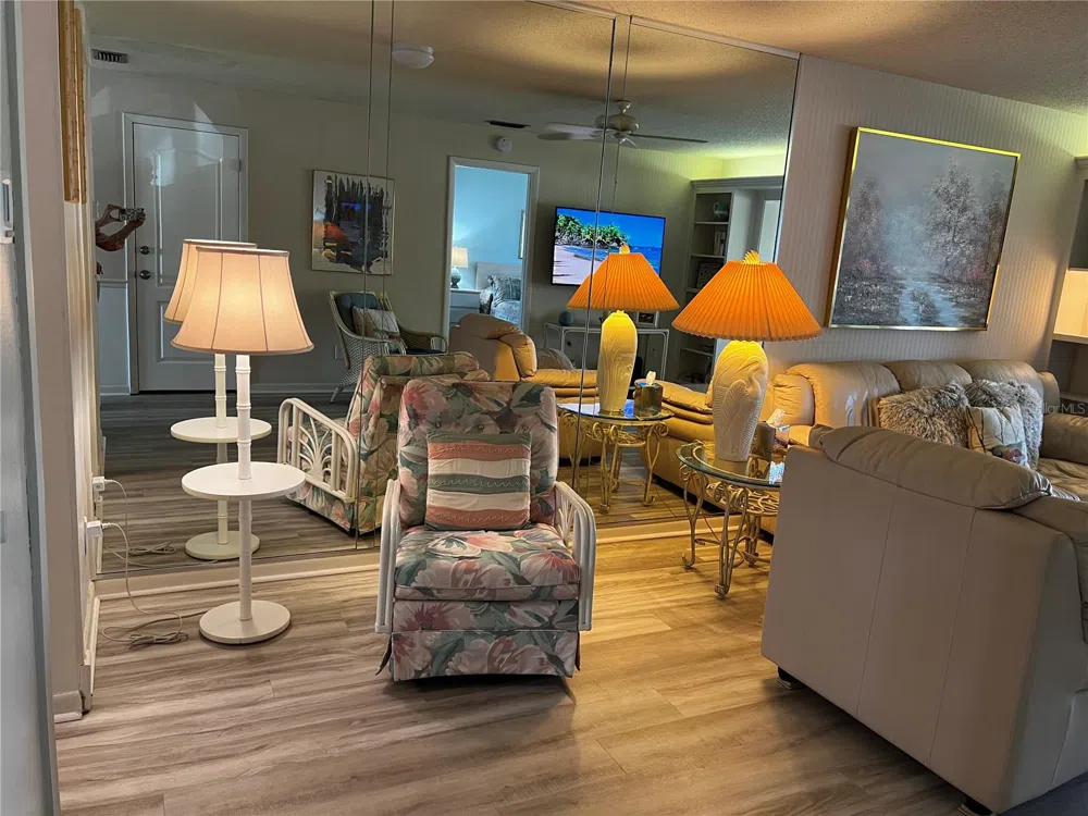 4638 LONGWATER CHASE #94 Sarasota, FL 34235