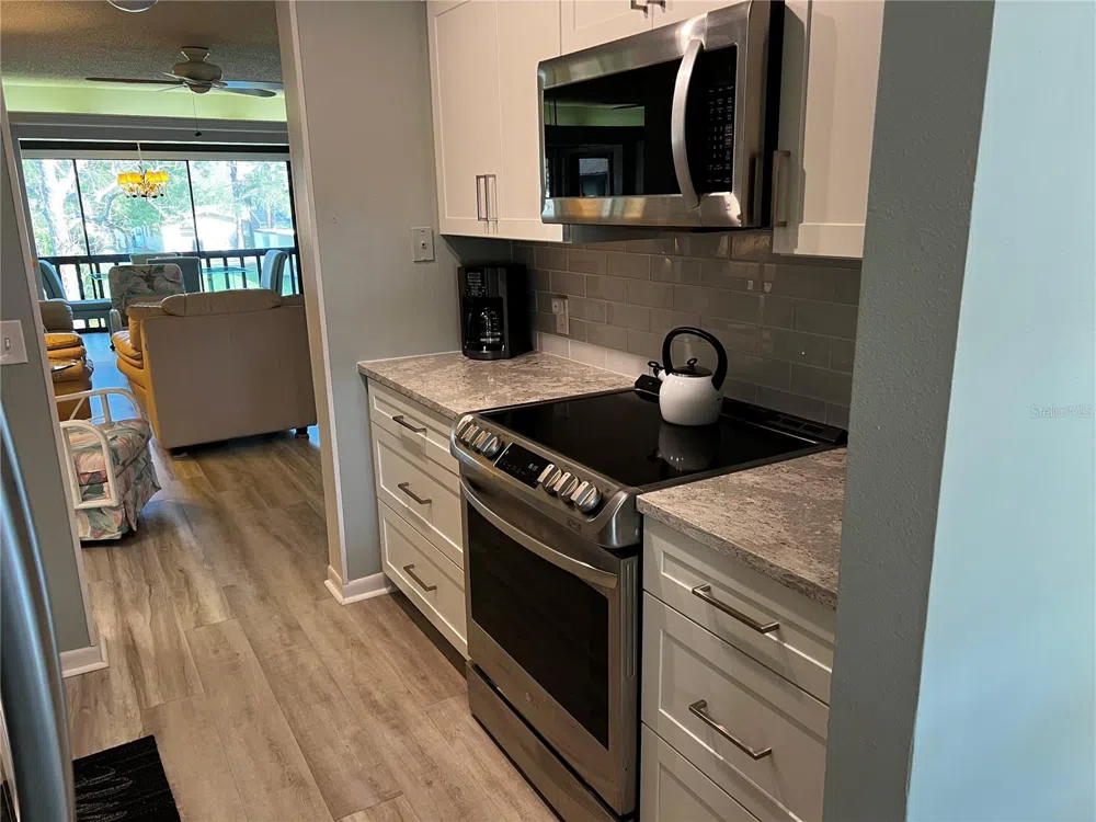 4638 LONGWATER CHASE #94 Sarasota, FL 34235