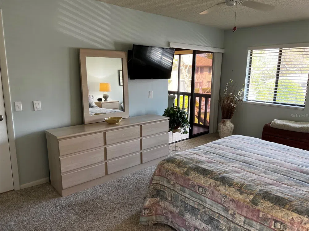 4638 LONGWATER CHASE #94 Sarasota, FL 34235