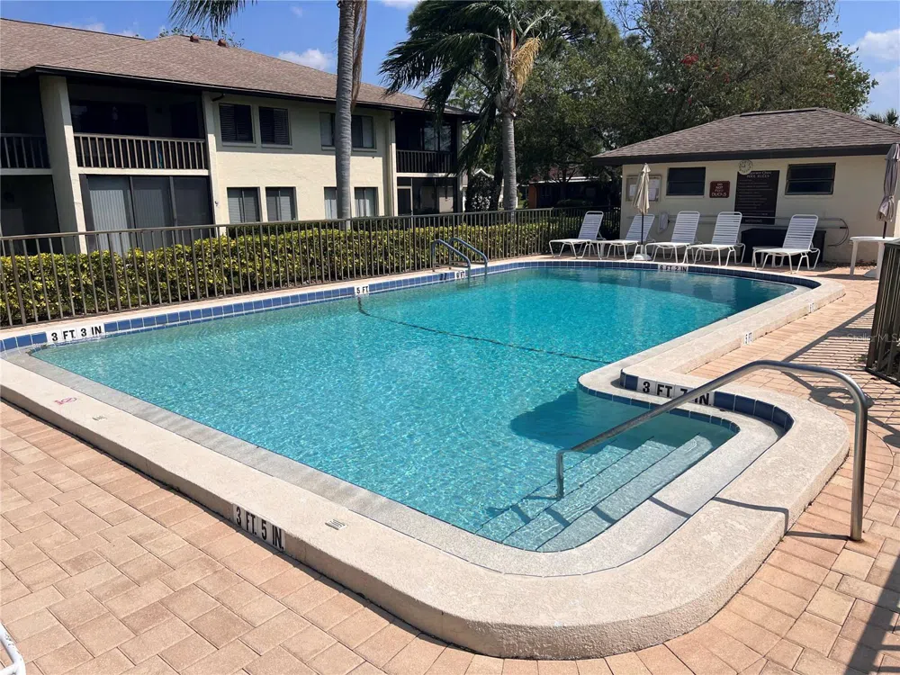 4638 LONGWATER CHASE #94 Sarasota, FL 34235