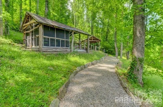 580 Freemont Drive #80 Leicester, NC 28748